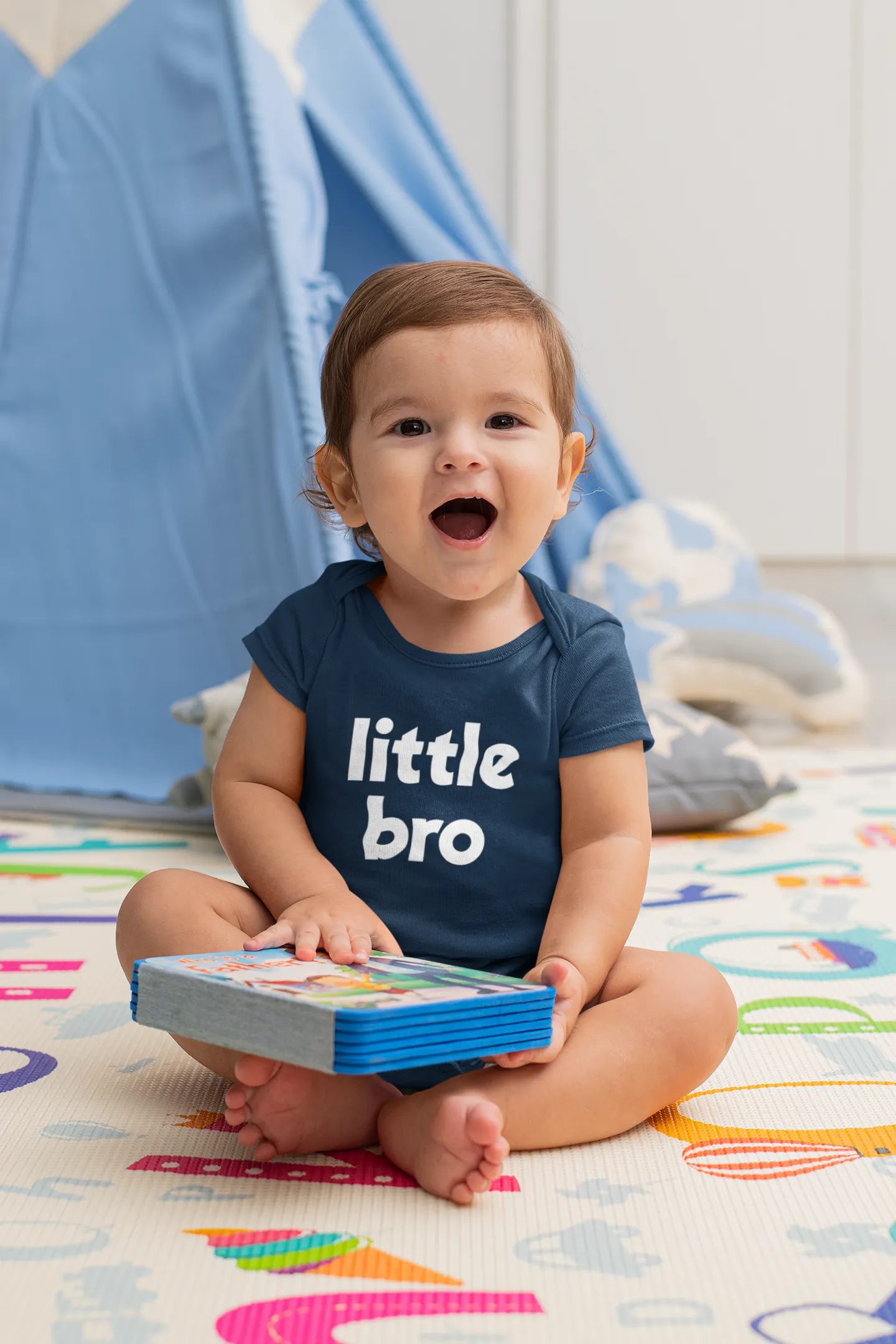 Big Bro & Little Bro T-Shirt & Baby Onesie Set
