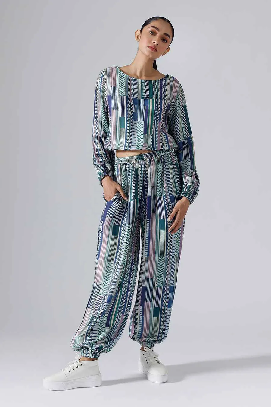Blue Printed Geometric Joggers Set
