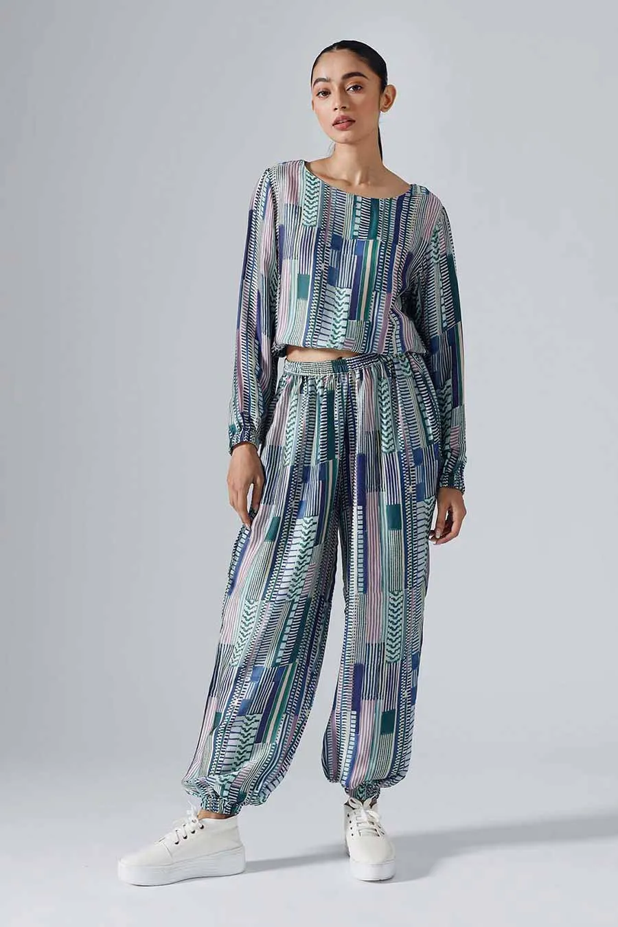 Blue Printed Geometric Joggers Set