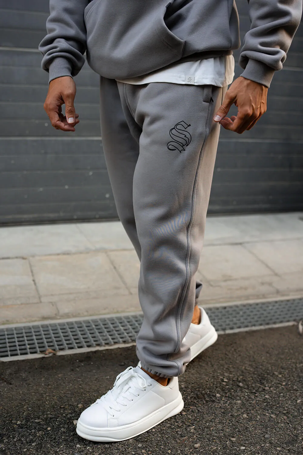 Core Logo Joggers - Fog