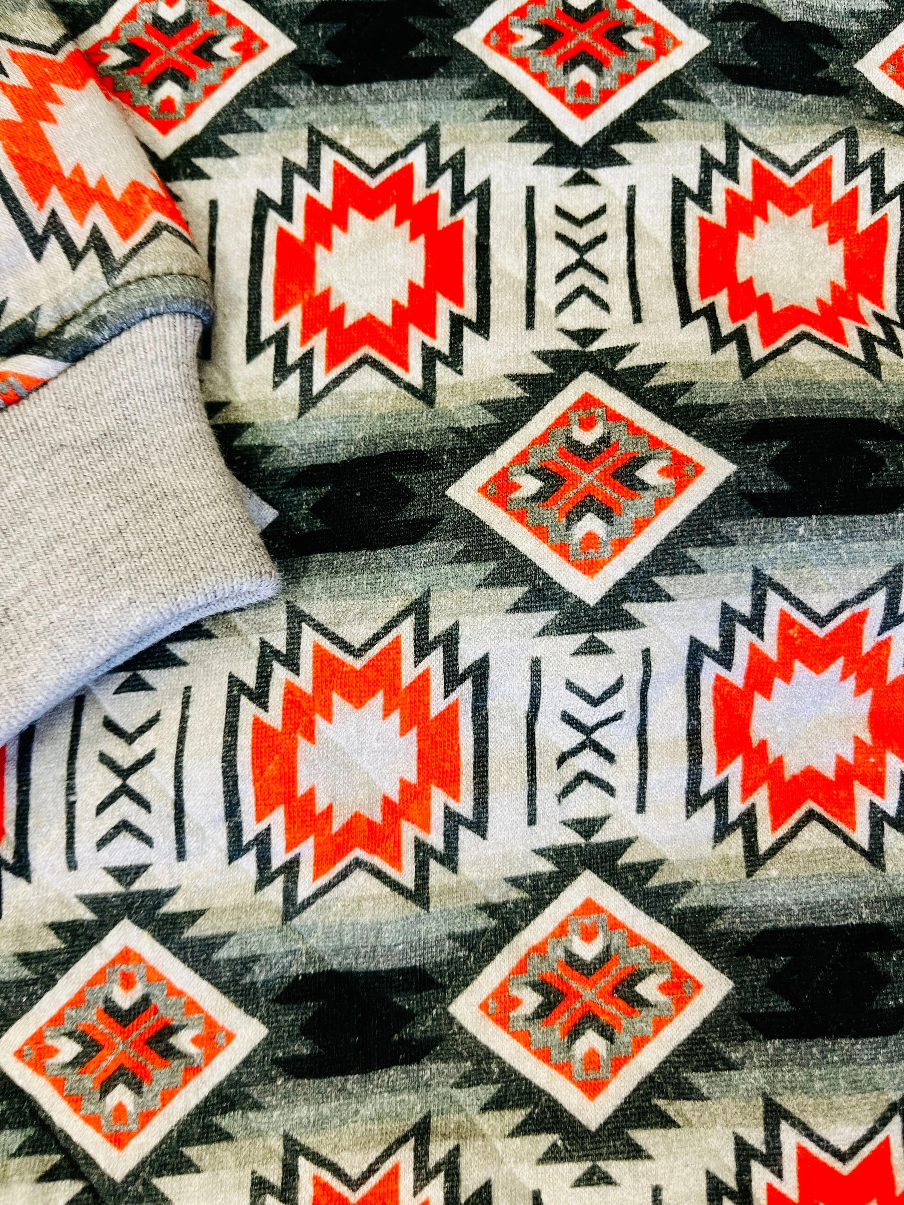 Heybo Hermitage Snap Pullover