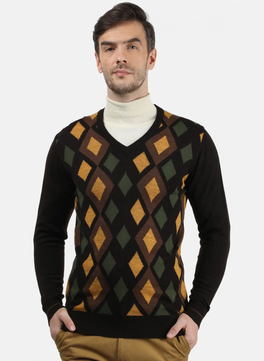 Men Black & Green Solid Pullover
