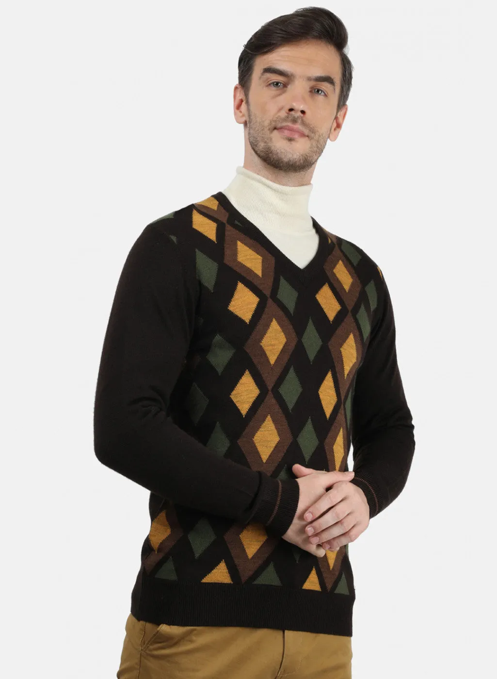 Men Black & Green Solid Pullover