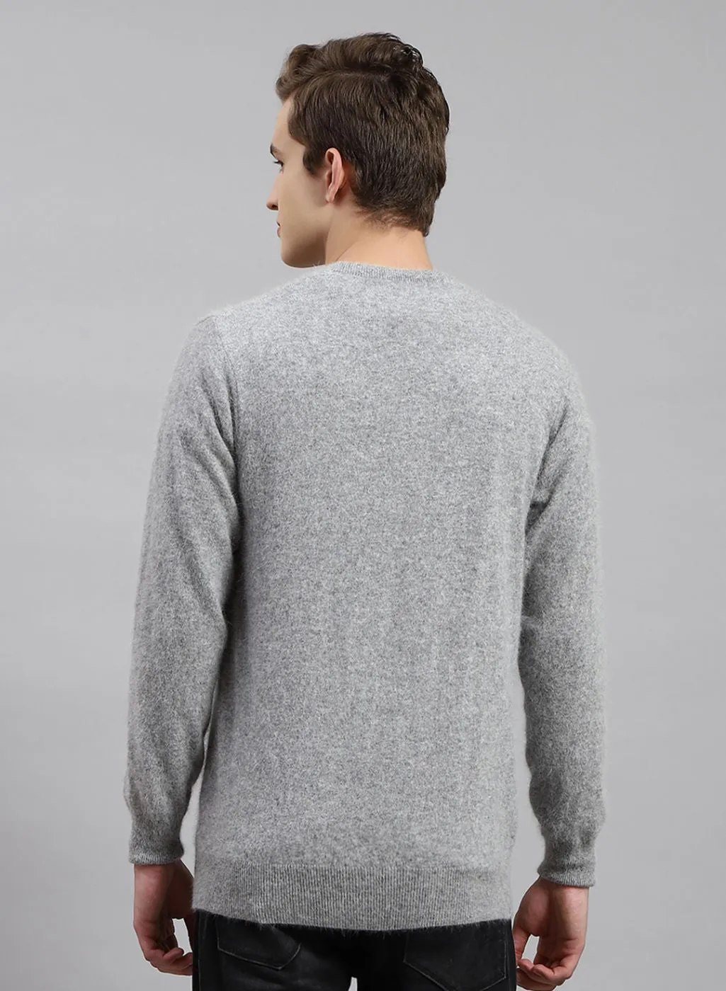 Men Grey Solid Angoora Pullover