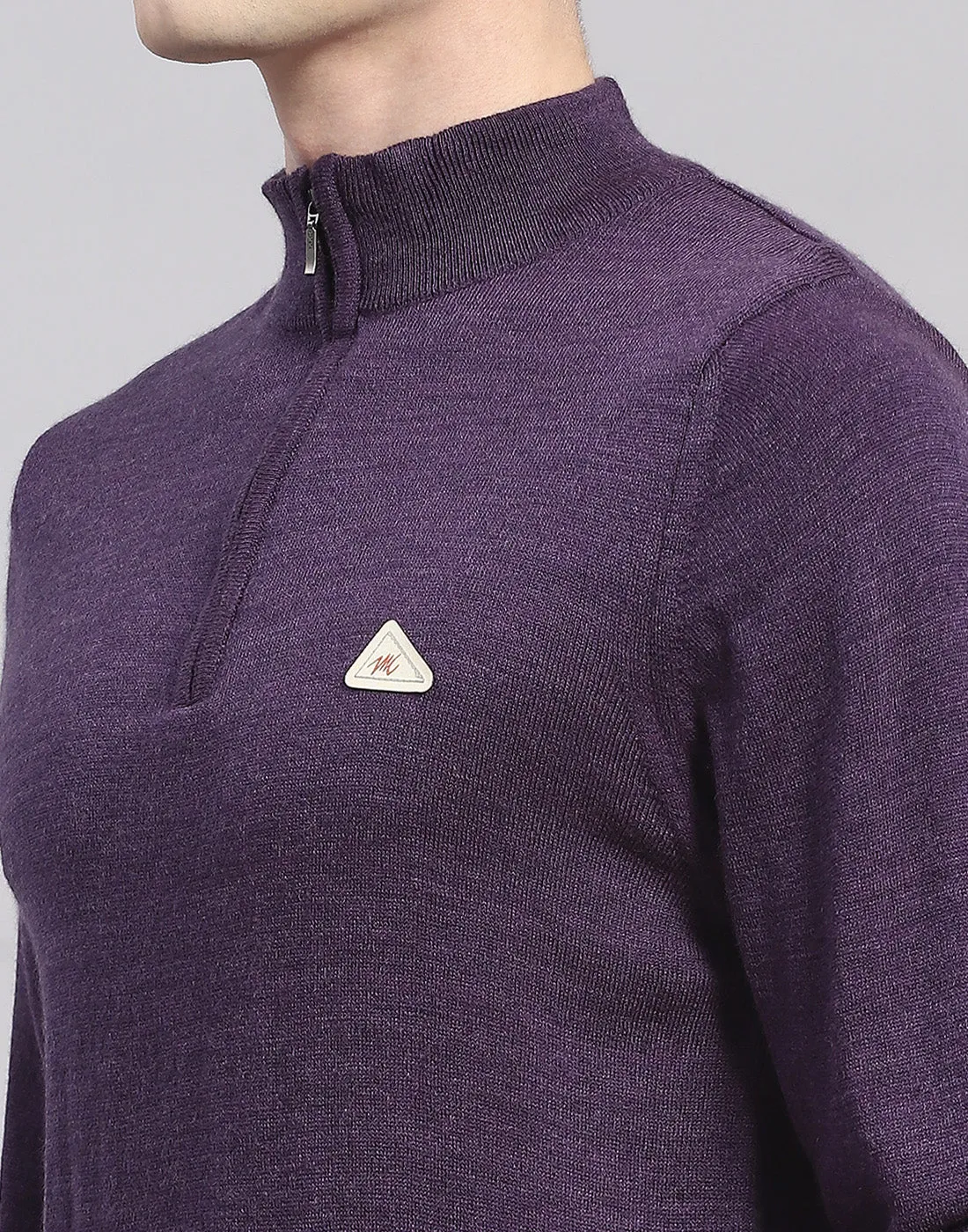 Men Purple Solid H Neck Full Sleeve Pullover