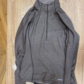 Patagonia Men's Quarter Zip Fleece Pullover: Gray-men-