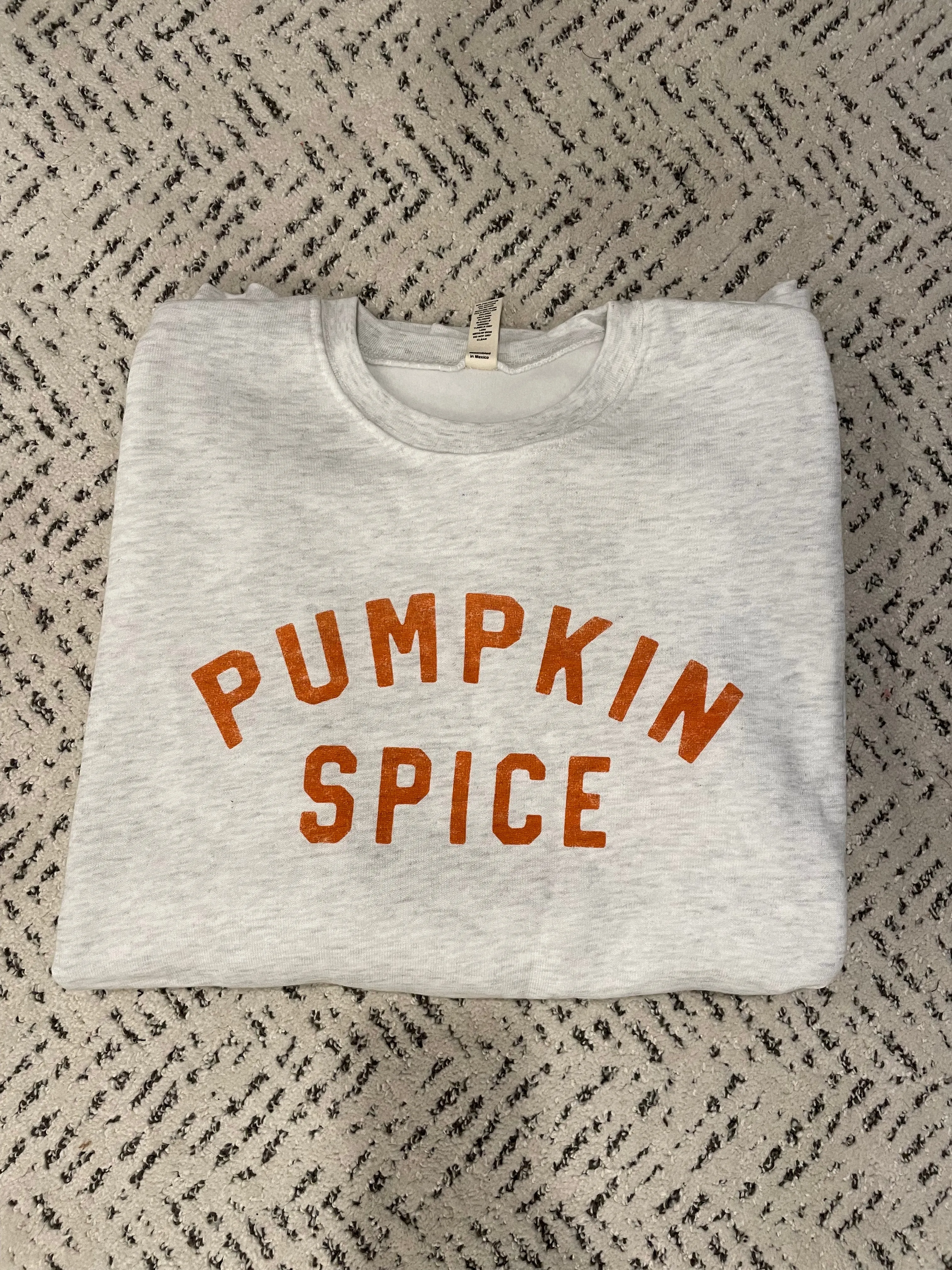 PUMPKIN SPICE Graphic Sweatshirt