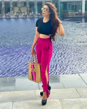 Side slit joggers with side knot crop top