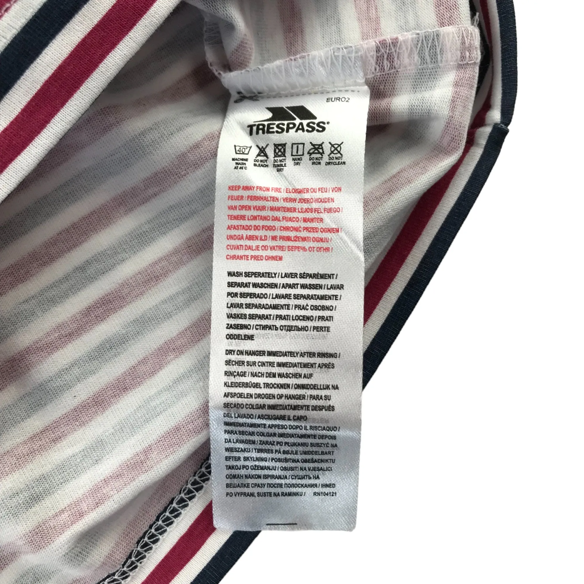 Trespass t-shirt 5-6 years burgundy and navy stripy long sleeve