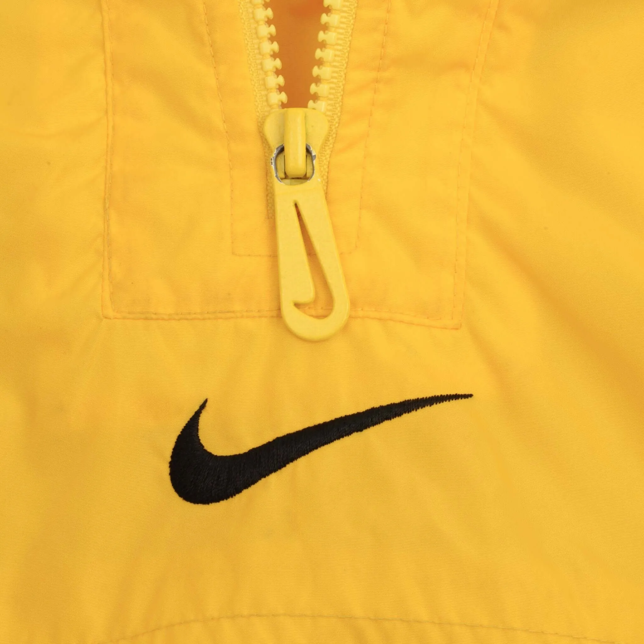 VINTAGE NIKE CENTER SWOOSH WINDBREAKER PULLOVER JACKET 1990S SIZE LARGE